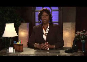 Resume Writing Tips : How to Know What a Potential Employer Wants to See on Your Resume