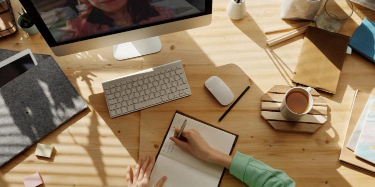 Prepare for a Virtual Career Fair From Beginning to End