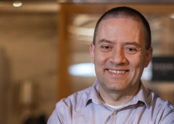 Land a job at Amazon. Interview preparation for serious people.