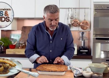 Paul Bakes A Delicious Meat & Potato Pie  | Paul Hollywood's Pies & Puds Episode 3 The FULL Episode