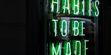 7 Habits You Need to Break Before Starting a New Job – Blog Job Hunting Career Management Solutions