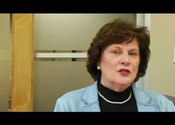 How to Get a Good Job : Resume Writing for Administrative Assistants