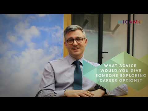 How to become a FINANCE DIRECTOR | Career advice