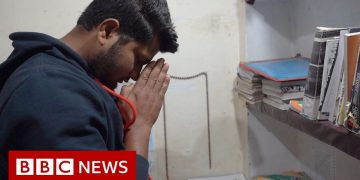 Inside the lives of India’s angry job seekers – BBC News