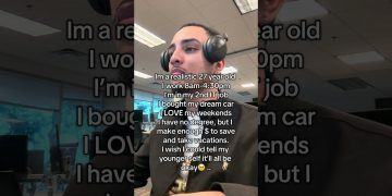 I landed my IT job without experience or a degree by going through CourseCareers