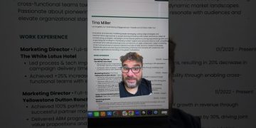 How I read resumes as a recruiter #resumetips #recruiter #jobsearch #resume #recruitertips