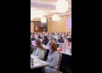 Career Advice for Dental Hygienists: What to Look for in the Right Employer